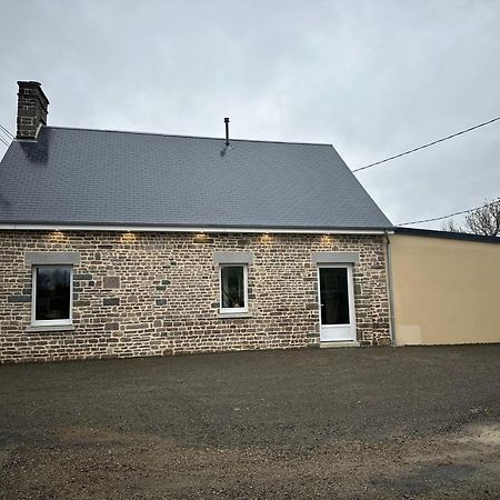 Gite De Monthardrou Le Bény-Bocage エクステリア 写真